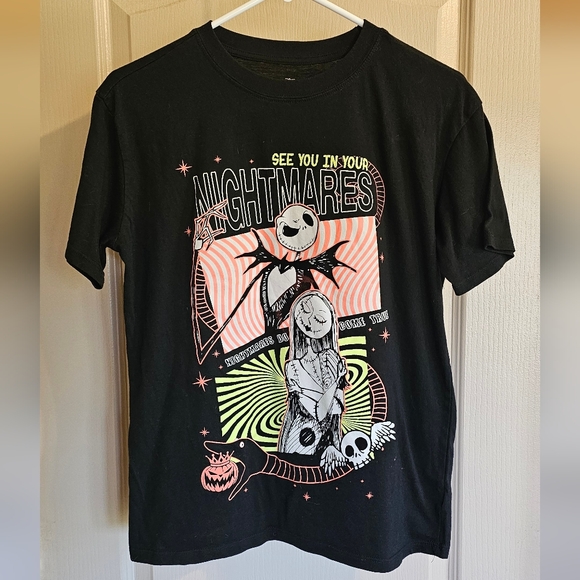 Disney Tim Burtons The Nightmare Before Christmas Medium 8-10 Short Sleeve Shirt - Picture 1 of 4
